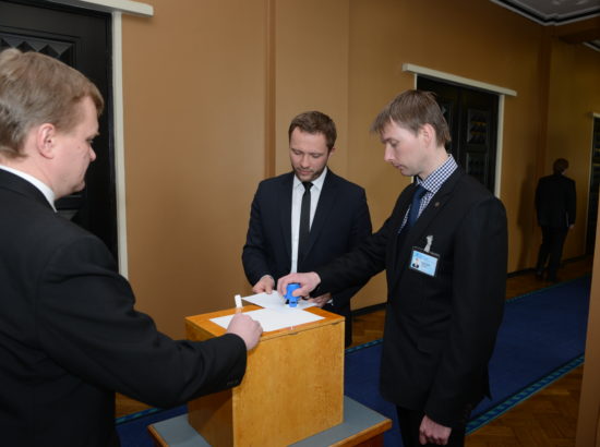 Riigikogu juhatuse valimised 2014